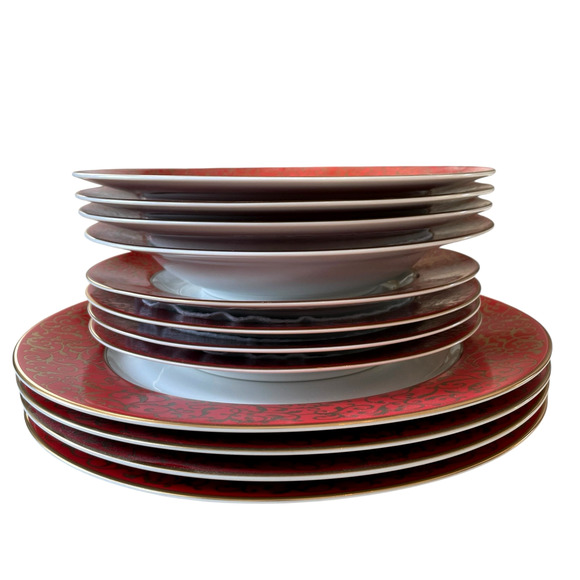 Mikasa Parchment Red Dinner Plates 11in Set of 4 Fine Porcelain NEW - Picture 12 of 16